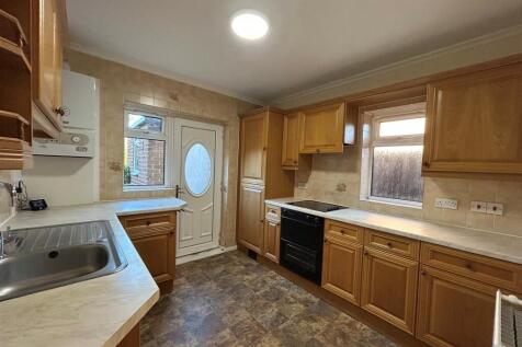 Northumberland Road, Kettering photo 5