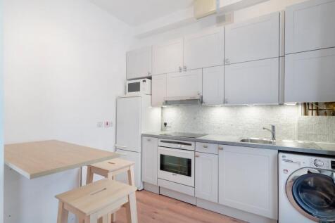 Kitchen/Reception