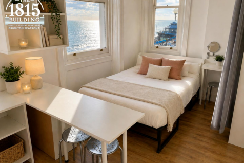 Flat 6 Bedroom.png