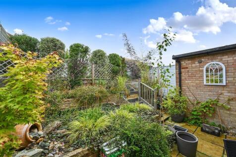 24 COURTHOPE ROAD (17).jpg