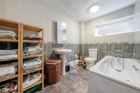 41 Pennine Way, Ashby