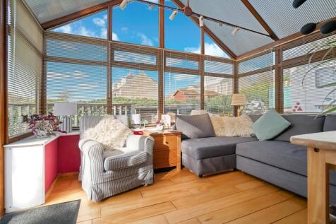 Lounge/Conservatory