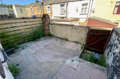 Yard T202607271200.jpg