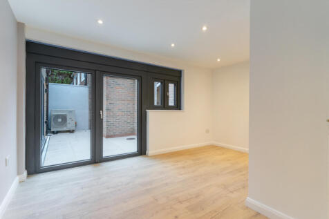 Victoria Drive, London, SW19 photo 4