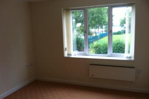 Beech House, Birches Rise photo 5