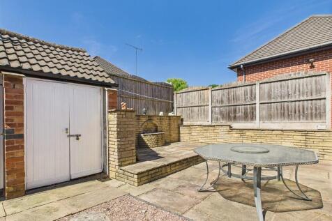 CAM03582G0-PR0122...