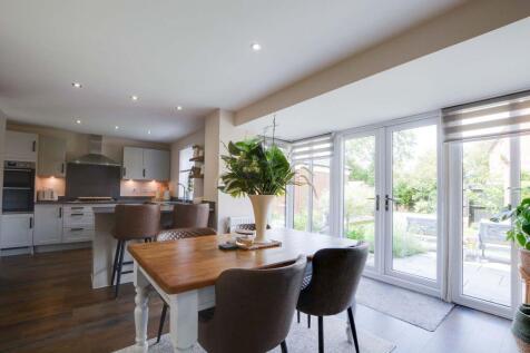Open Plan Living Fitted Dining Kitchen