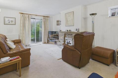 CAM04273G0-PR0231...