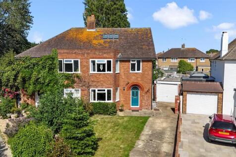20 Nutley Close-001.jpg