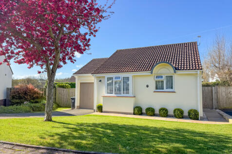 Immaculate Bungalow