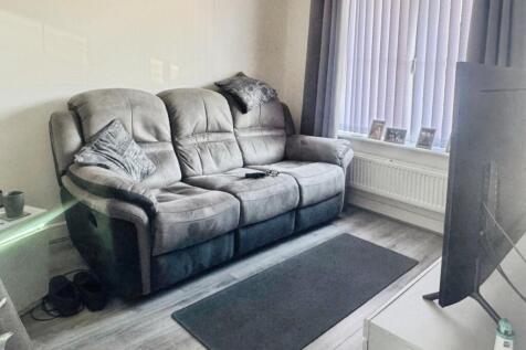 Front Lounge