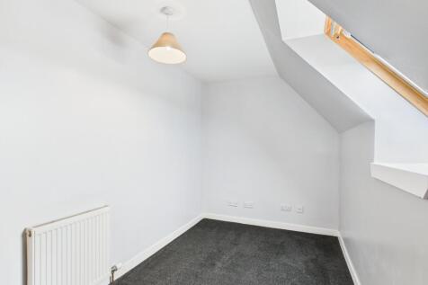 CAM03481G0-PR0086-STILL030