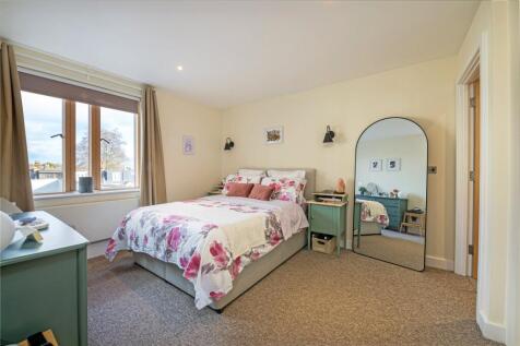 Clapham Common South Side, SW4 photo 4