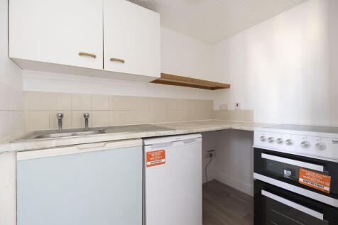 Suffolk Square, Cheltenham GL50 2DR photo 4