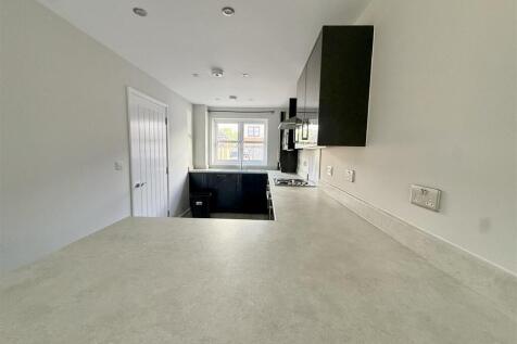 Bristol Road, Whitchurch, Bristol photo 3