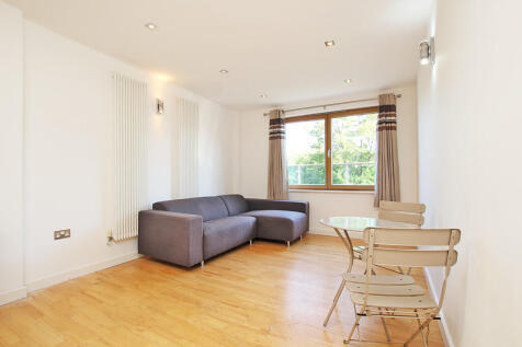 Open-Plan Lounge