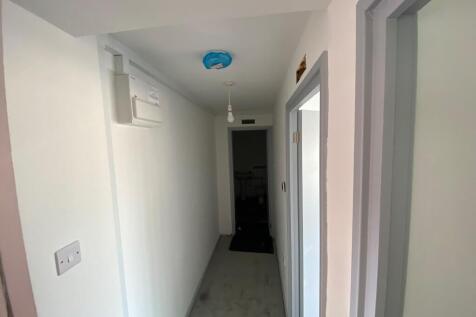 Quorn House, Browns Green, Birmingham photo 4