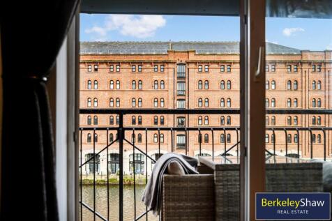 Balcony (2)