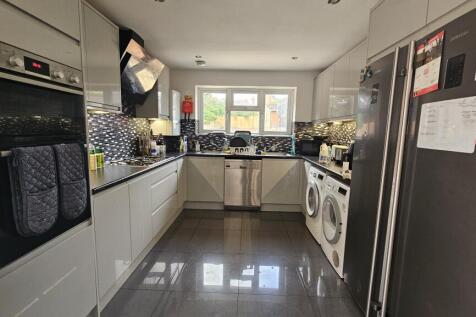 Wokingham Road, Reading photo 2