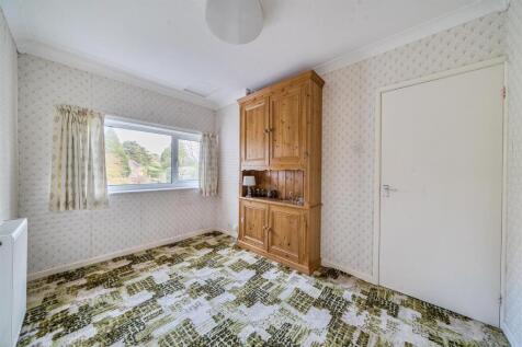 Bedroom .jpg