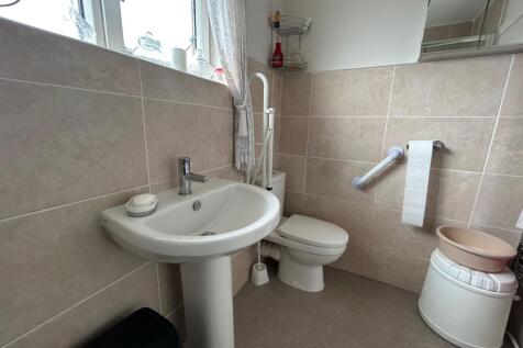 Shower Room/w.c