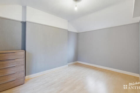 33B Grecian Street - bedroom (corrected)