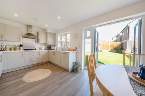 1336422-8-6899e14...