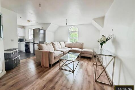 Living Room &amp; Kitchen