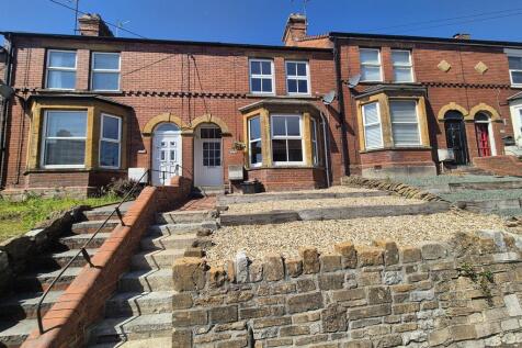 3 Bedroom Terraced for Sale