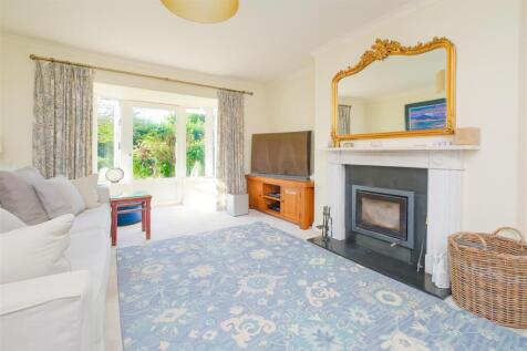 Parry Firs Indoors-4.jpg