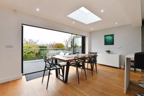 Open Plan Family Dining Kitchen 