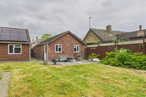 CAM02519G0-PR0295-STILL022