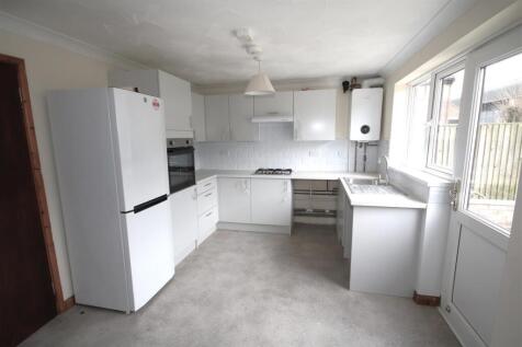 Kitchen a.JPG
