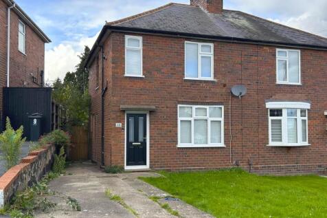 Grove Avenue Halesowen 1.jpg