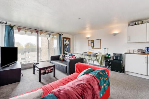 Northlands Drive, Winchester photo 3