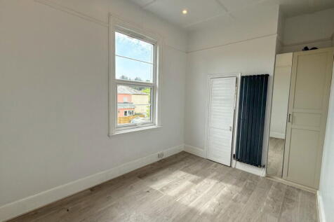 Barton Villas, Dawlish, EX7 9QJ photo 4
