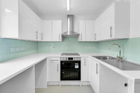 Staines-upon-thames[11], TW19 - property photo