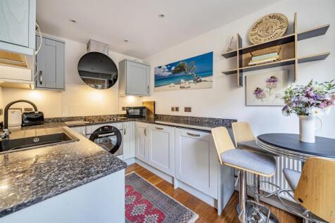 Kitchen / Breakfast Room