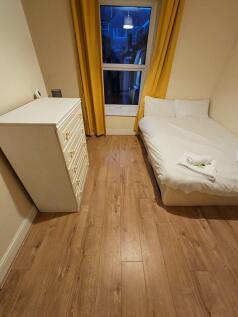 o_1h826ips610365mp1o