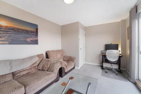 PACKHAM COURT (12).jpg