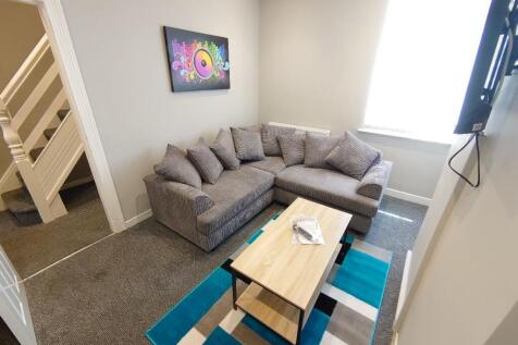 4-bed terraced on Cotswold Street, Liverpool, £542/mo