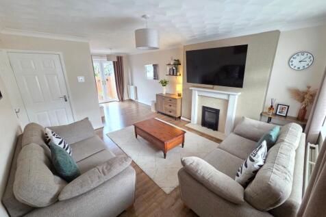 DINING LIVING ROOM