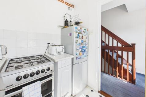 CAM02545G0-PR0487-STILL009