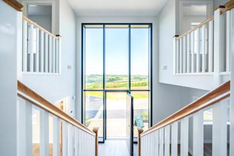 Show Home Photo