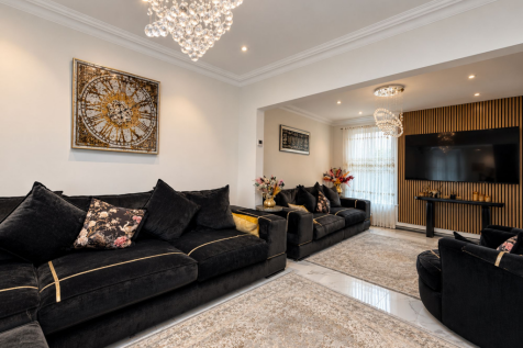 Lounge Dining Room