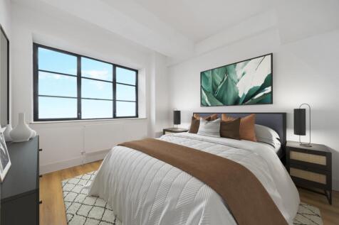 Bedroom (angle 1)