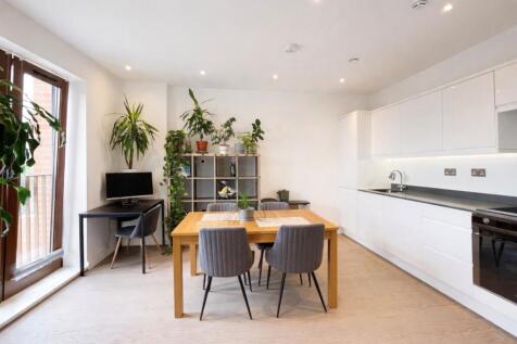 Living room Kitchen
