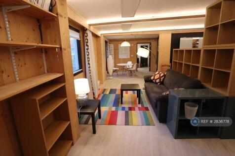 Living/Study Area
