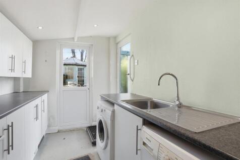 1577564797 - 3 The Holt SM6 - 9.jpg