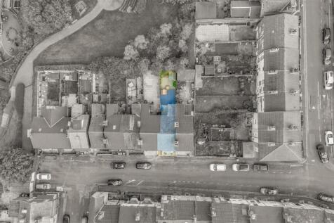 Birdseye BW - Close.jpg